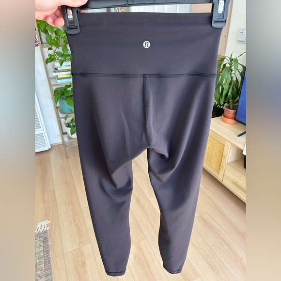 Lululemon Leggings. Size 4. 24” inseam. Excellent condition. - Picture 2 of 3